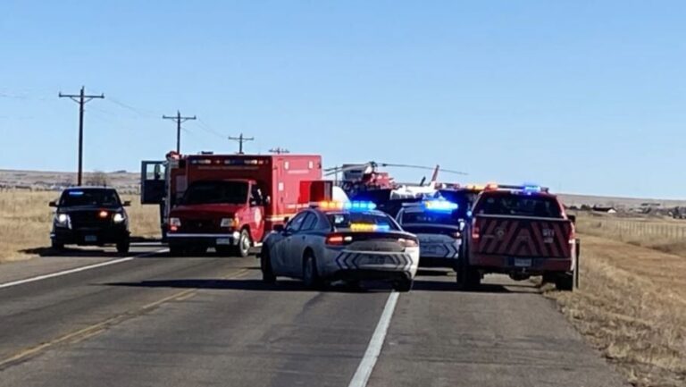 1 killed in crash on U.S. 24 near Colorado Springs