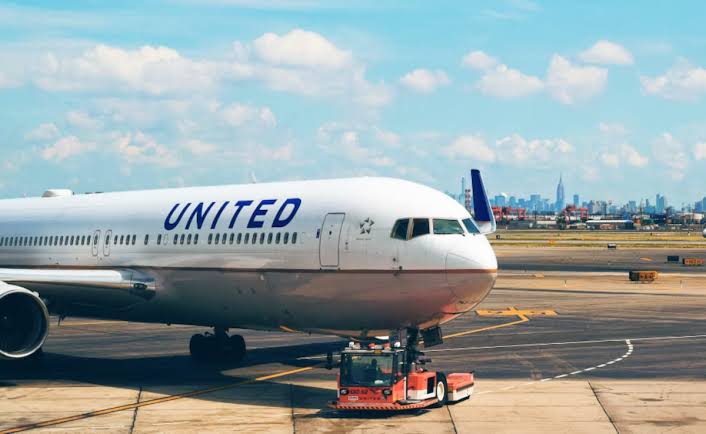 Family Sues United Airlines After Nightmare Near-Crash Ruins Their Vacation
