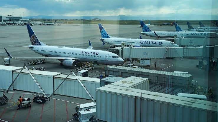 United Airlines Halt All Flight Due To Five Outrageous Reasons