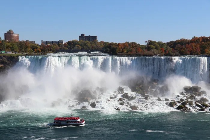 Tragedy at Niagara Falls as Mother, 2 Children Fall to Their Deaths