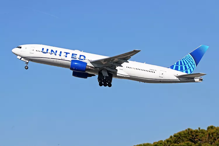 5 Passengers Injured on United Airlines Flight After Plane Hits Severe Turbulence: Reports