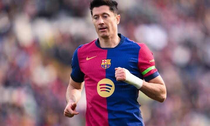 Reason why Robert Lewandowski is absent from the Barcelona squad vs Osasuna