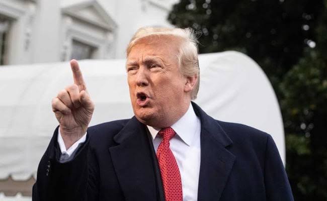 Donald Trump zakazuje wszystkim obywatelom Polski migracji do USA do odwołania