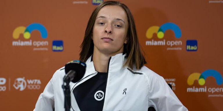 Iga Świątek krytykuje WTA za niewłaściwy harmonogram i nagłe odwołanie meczu: “To niedopuszczalne!”