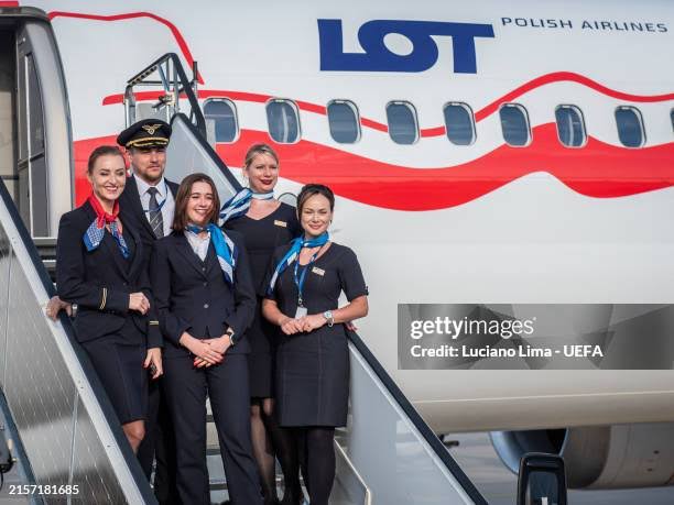 Stewardessa LOT Polish Airlines, która spoliczkowała rosyjskiego pasażera i wywołała awanturę.