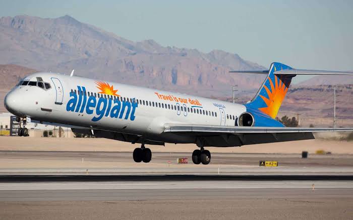 Allegiant Airlines Cancels Flight Due to Mechanical Issues, Stranding Passengers