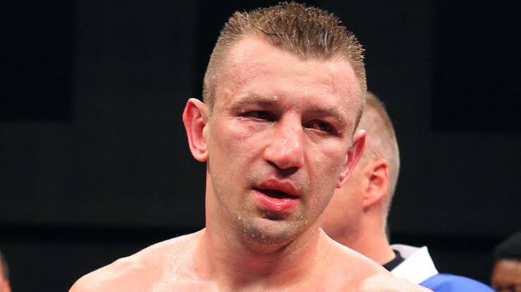 Tomasz Adamek zalewa się łzami: „Moje małżeństwo się skończyło…”