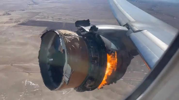 “United Airlines Jet Suffers Engine Failure After Takeoff from Denver International Airport, Debris Falls Over Colorado”