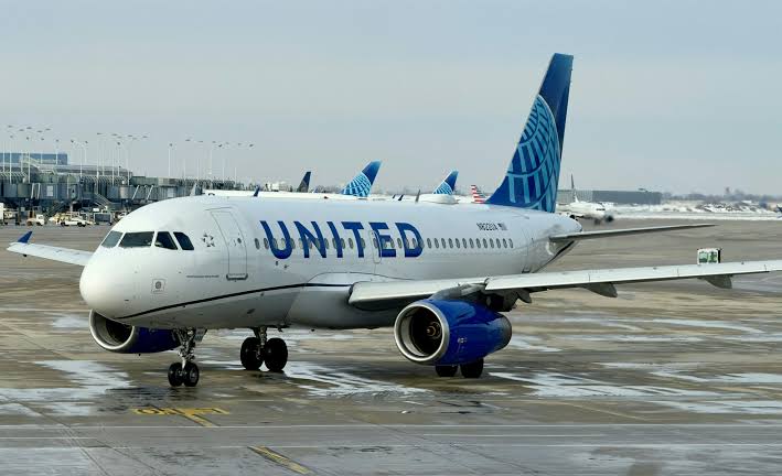 Female passenger dies after ‘suffering cardiac arrest’ on flight from Colorado