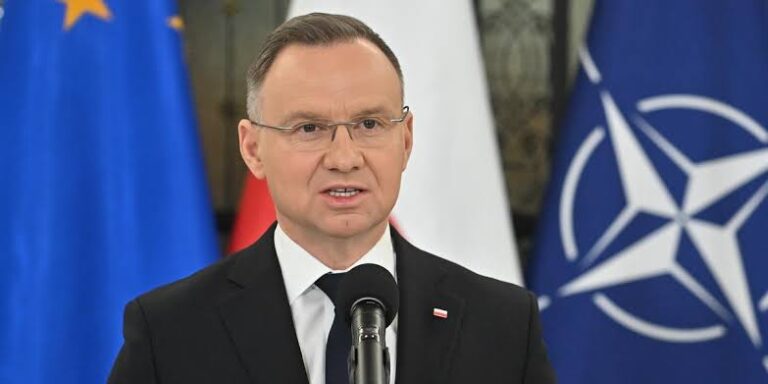 Andrzej Duda zawetował ustawę incydentalną