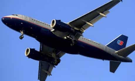United Airlines Pilot Passes Away….Mid Flight