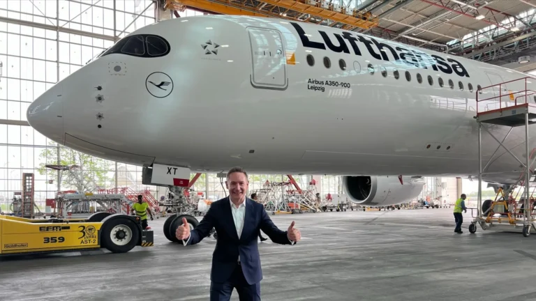 Lufthansa CEO Says Caught in Wrong Situation, Delivery Delays and More
