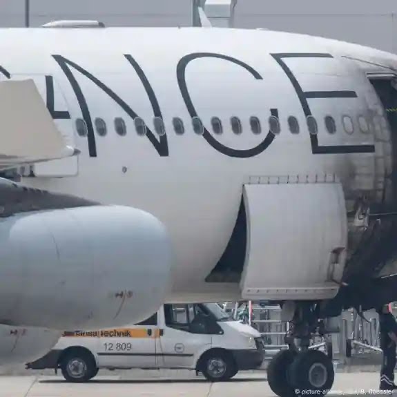 Lufthansa plane catches fire at Frankfurt Airport