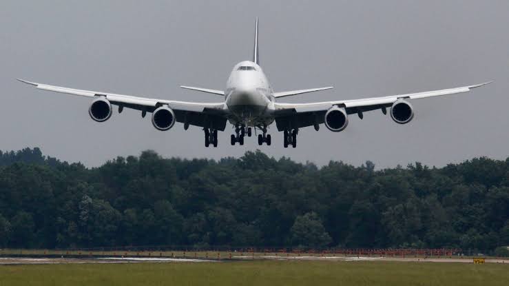 11 Injured After Severe Turbulence Onboard Lufthansa Flight To Frankfurt