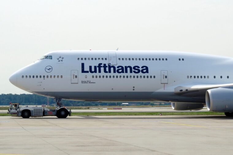 Lufthansa Boeing 747 passengers injured along with five crew during turbulence