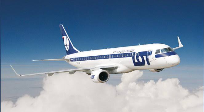 “Boeing 737-800 linii LOT Polish Airlines ma trudności z lądowaniami.”