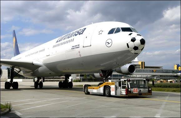 11 Injured After Severe Turbulence Onboard Lufthansa Flight To Frankfurt
