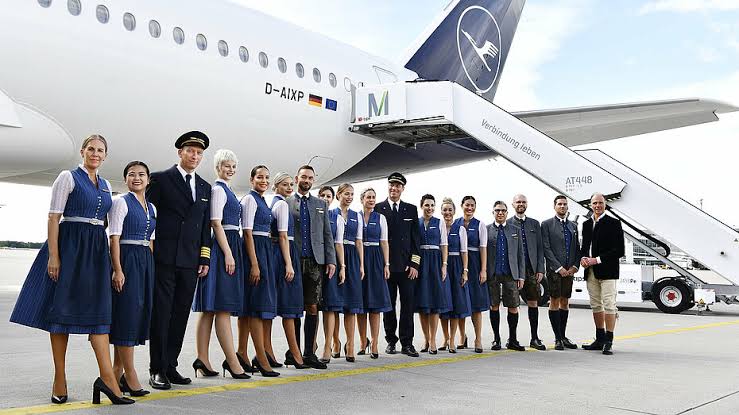 Lufthansa Airlines Hiring Freeze And Job Cuts In Administrative Department …1000 Workers Relieved