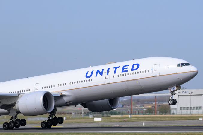 United Airlines’ New Changes Spark Controversy and Curiosity Among Travelers