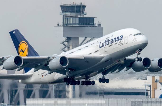 Lufthansa suspends flights to the Middle East for another week