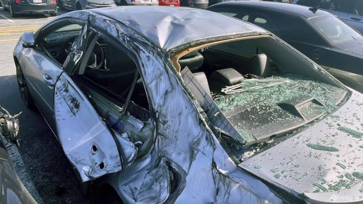 “Boeing 737 Involved in Ground Collision with Vehicle at O’Hare Airport – Claims Eight Lives