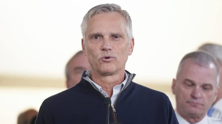 American Airlines CEO Robert Isom Responds to Tragic Washington, D.C Plane….We are Hurting Inside