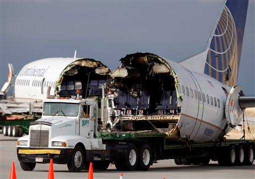 Denver International airport!! Two Vehicle Involved In Head on Collision Claims 30 Lives