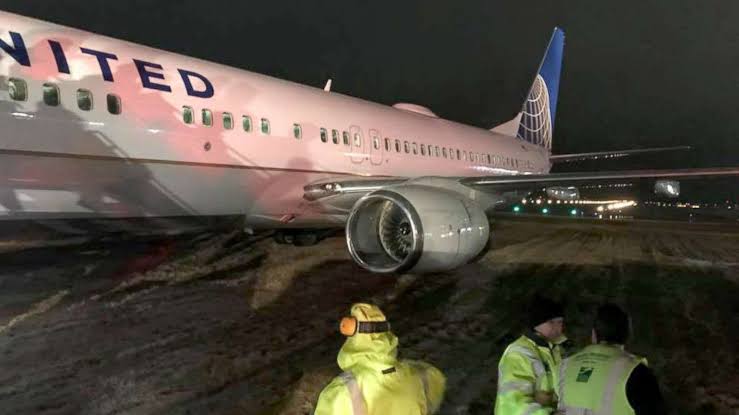 United Airlines Flight Skidded Off Runway in Texas