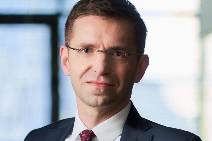 “Prezes LOT rezygnuje ze stanowiska w związku ze zmianą strategii i restrukturyzacją zarządu”