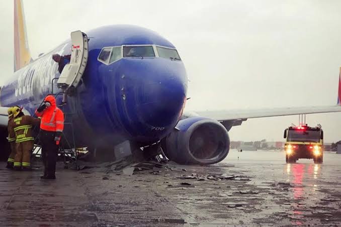 Southwest Airlines Flight Skidded Off Runways Hit Concrete Walls And Explo