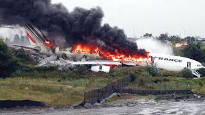 Air France Flight Skidded Off Runways Hits  Concrete Walls And Explo…