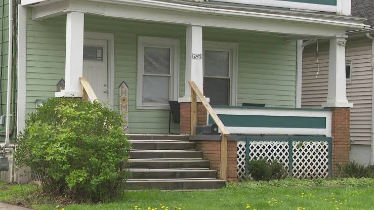 Niagara Falls Police investigate human remains found in a Orleans Ave. homes basement