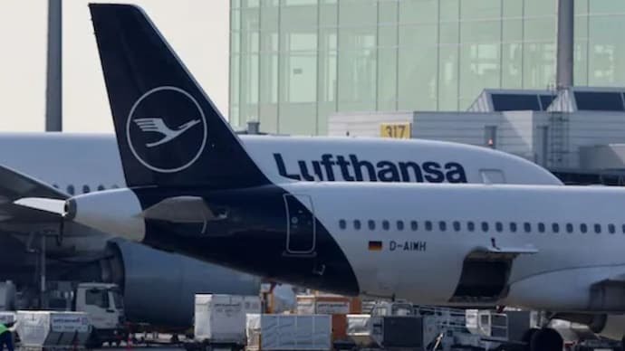 Lufthansa flight makes emergency landing in Boston after iPad gets stuck in seat