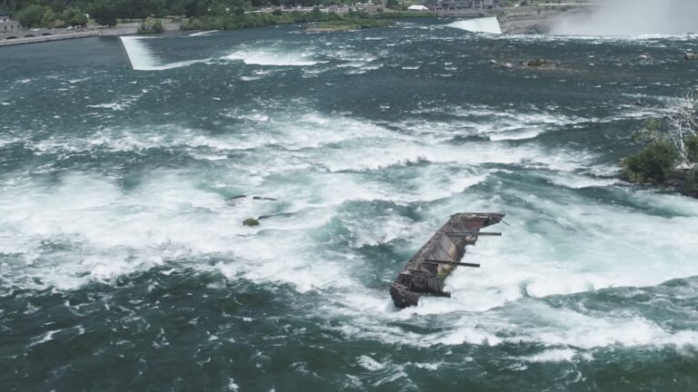 Niagara Falls: Boat Capsizes Near Horseshoe Falls, One Life Lost, One Saved