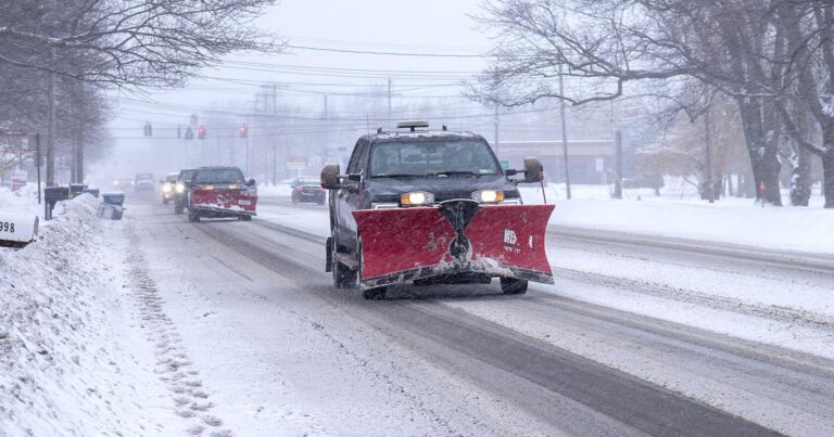 Whiteouts cause head-on collisions as wind persists... Claiming 15....