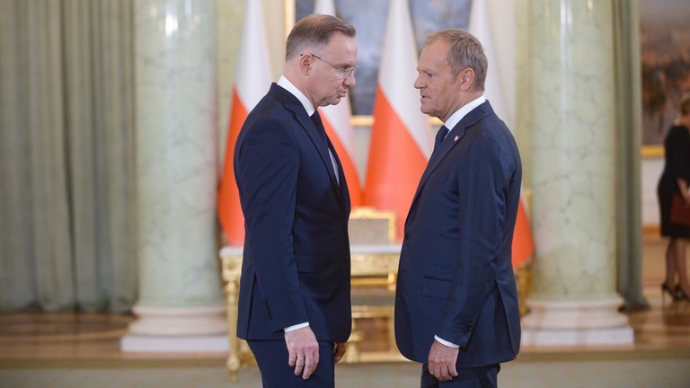 Andrzej Duda odpowiada Donaldowi Tuskowi. „Dlatego ostrzegam rodaków”