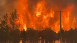 “Over 2,500 Wildfire Evacuees Find Shelter in Niagara Falls as Manitoba Fires Rage On”