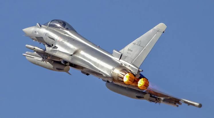 Myśliwce NATO poderwane nad Polską w odpowiedzi na rosyjski atak dronów