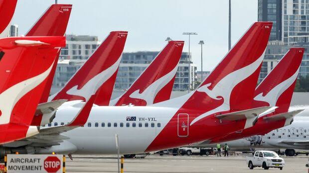 Qantas Airways Halts All Flight For 72 Hours Due To....