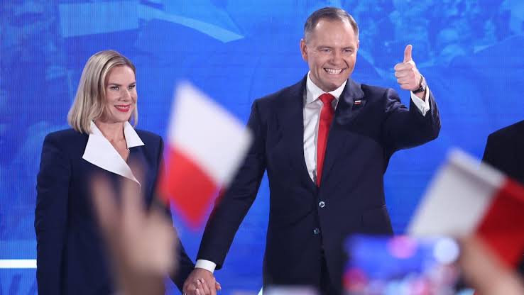 Nawrocki mógł wygrać dzięki jednemu badaniu. “Tyle głosów wyniosła różnica w drugiej turze” [KULISY]