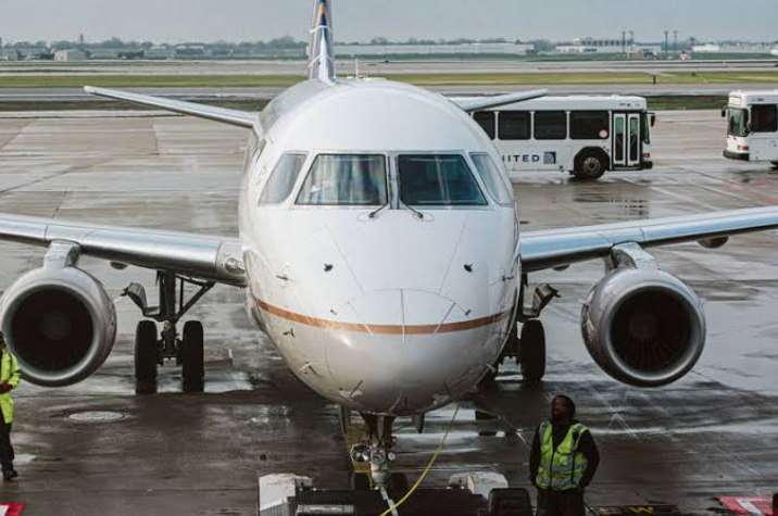 United Airlines temporarily turned Starlink Wi-Fi off on planes. Here’s why.