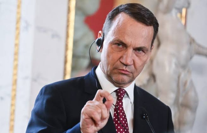 Ministerstwo Spraw Zagranicznych apeluje do Polaków. Odradza podróże do trzech krajów