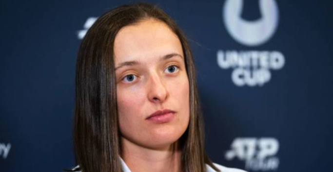 Iga Świątek pokazała swoje prawdziwe oblicze, gdy Wiktoria Azarenka poskarżyła się sędziemu na Polkę
