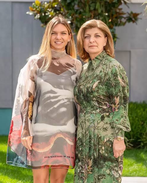 Simona Halep a izbucnit în lacrimi văzând-o pe mama ei pe patul de spital.