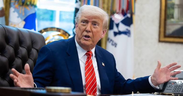 Trump podpisuje pilne rozporządzenie dotyczące Polski i dziesięciu innych krajów.