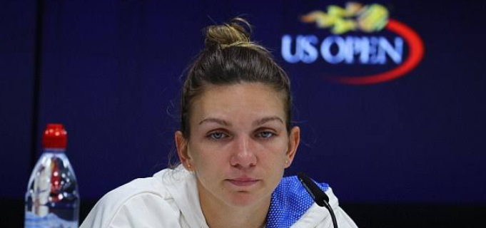 Roger Federer transmite mesaje dure către Simona Halep.
