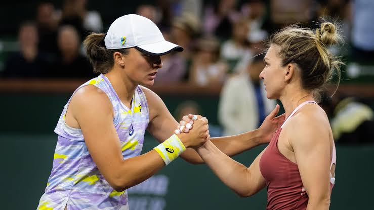 Iga Świątek îi trimite cinci cuvinte Simonei Halep: „Ești cea mai bună, luptă!”