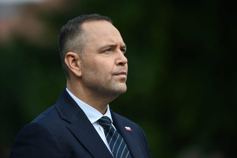 Tragiczna strata w Polsce: Pierwszy syn prezydenta Karola Nawrockiego ginie w śmiertelnym wypadku