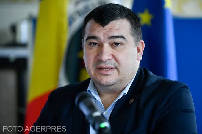 „Zsombor Vajda, somat de Curtea Supremă să prezinte rezultatele autentice ale alegerilor în termen de 72 de ore, pe fondul acuzațiilor de fraudă electorală.”