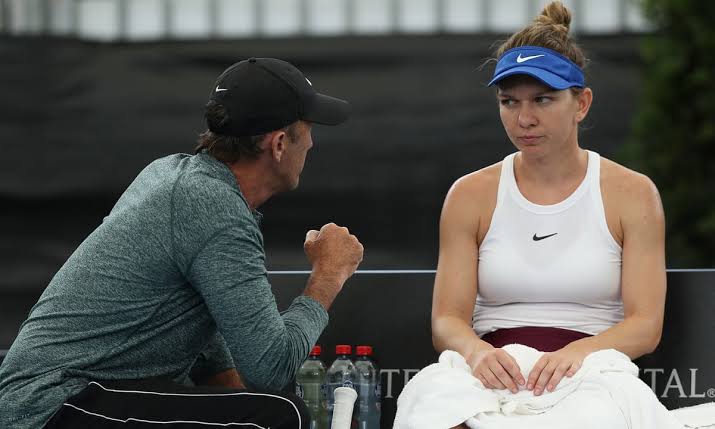 Tensiune pe teren: În culisele divergențelor dintre Simona Halep și fostul său antrenor
